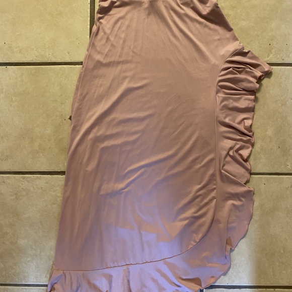 High low skirt - Picture 3 of 3